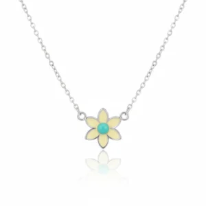Minimal daisy flower pendant chain in sterling silver for daily wear – Jewelspot